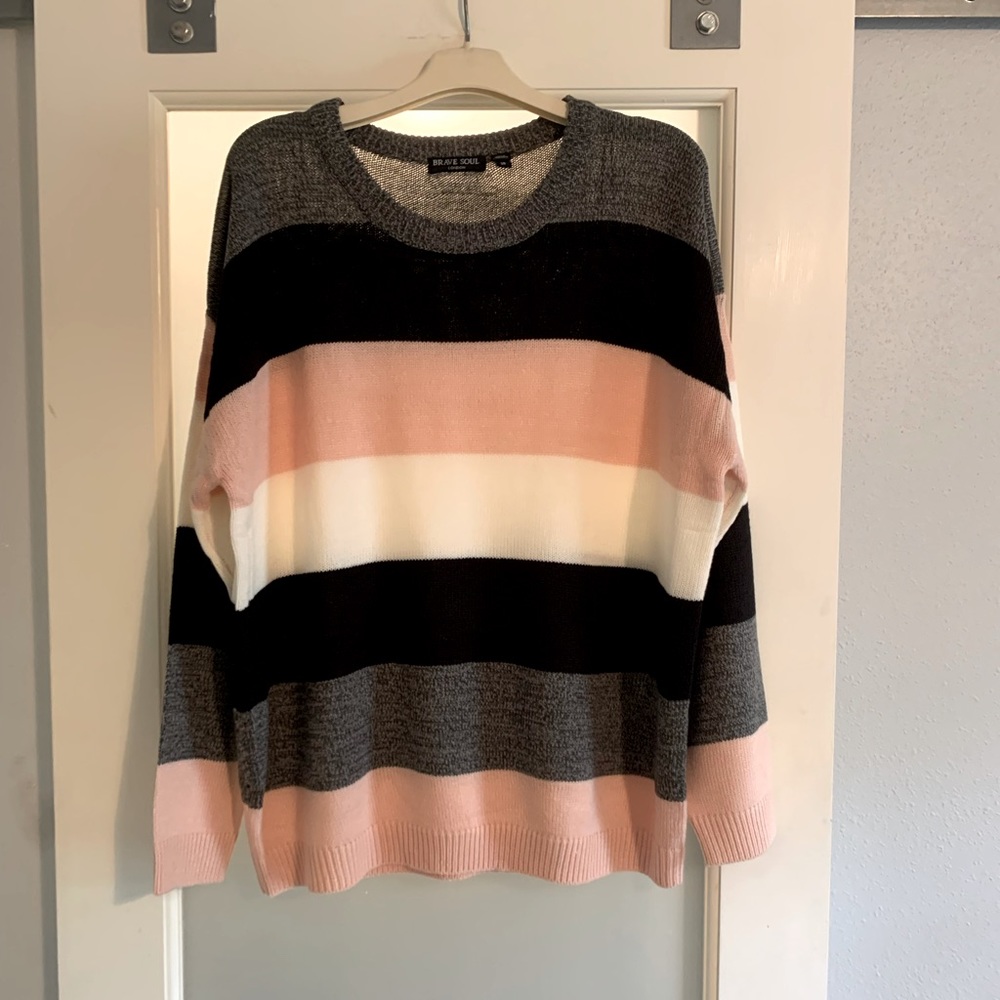 Brave soul light sweater! Never worn